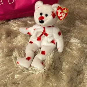 TY VINTAGE TY NWT BEANIE BABY BORN MAY 24,2000 namedChinook